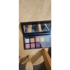 Violet Voss essentials shadow